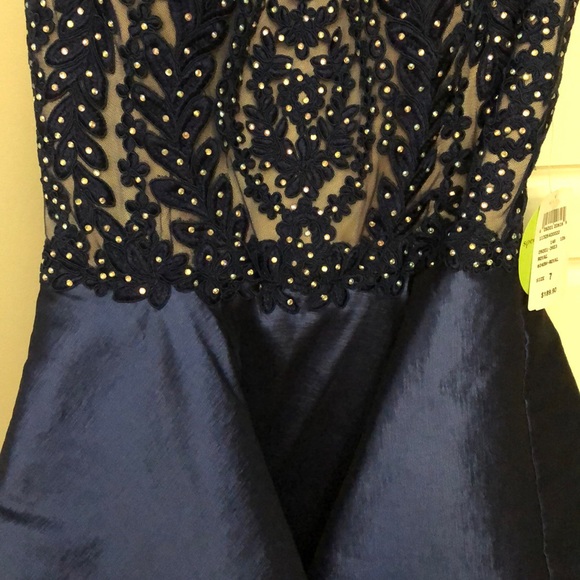 Homecoming,winterformal dress! never worn,has tags - Picture 2 of 5